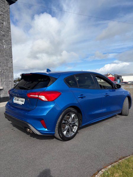 2020 Ford Focus - photo 4