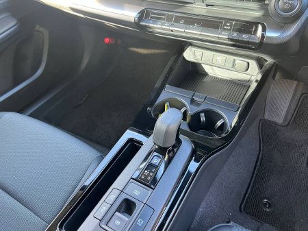 2023 Toyota Prius - photo 11