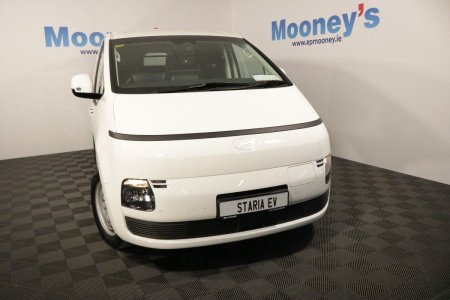 2027 Hyundai Staria - photo 2