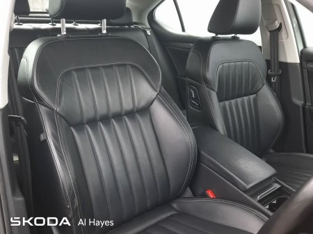 2022 Skoda Superb - photo 19