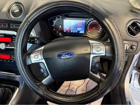 2012 Ford Mondeo - photo 9