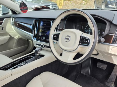 2017 Volvo S90 - photo 5