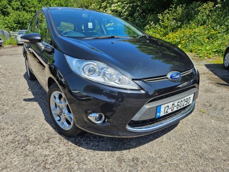 2012 Ford Fiesta - photo 2