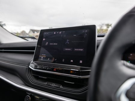 2025 Jeep Compass - photo 14