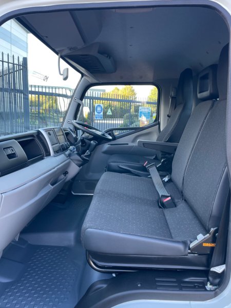 2026 Mitsubishi Canter - photo 15