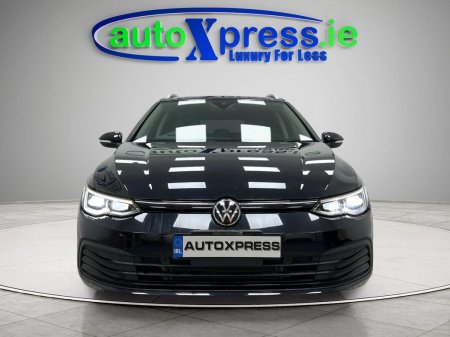 2022 Volkswagen Golf - photo 3