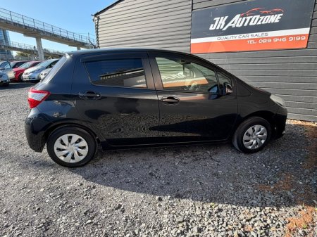 2017 Toyota Yaris - photo 7