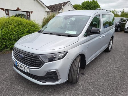2026 Ford Tourneo Connect - photo 2