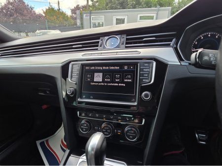 2017 Volkswagen Passat - photo 24