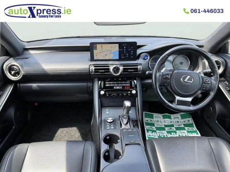 2021 Lexus IS - photo 2