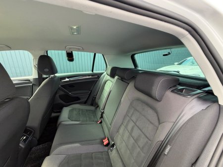 2017 Volkswagen Golf - photo 37