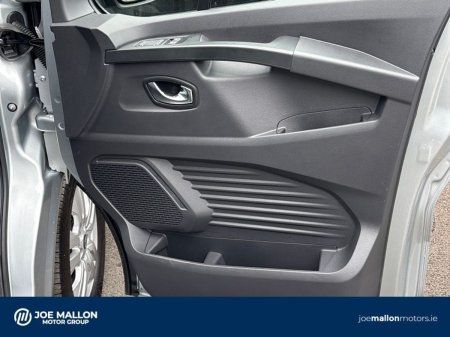 2026 Renault Trafic - photo 14