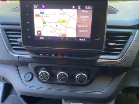 2023 Renault Trafic - photo 11