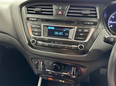 2016 Hyundai i20 - photo 15