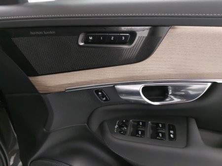 2025 Volvo XC90 - photo 23