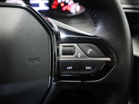 2024 Peugeot 208 - photo 10