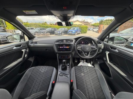 2024 Volkswagen Tiguan - photo 13