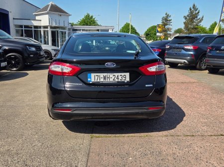2017 Ford Mondeo - photo 12