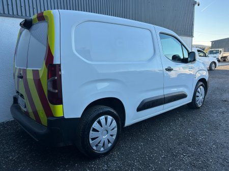 2020 Peugeot Partner - photo 4