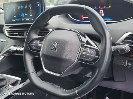2022 Peugeot 5008 - photo 21