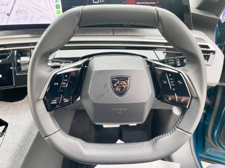 2025 Peugeot 5008 - photo 8