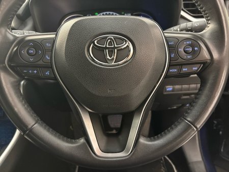 2020 Toyota RAV4 - photo 13
