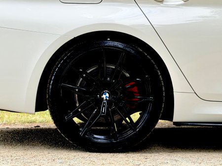 2022 BMW 5-Series - photo 33