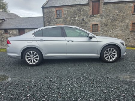 2016 Volkswagen Passat - photo 4