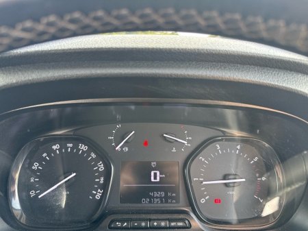 2024 Toyota Proace - photo 18