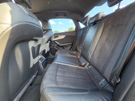 2016 Audi A4 - photo 28