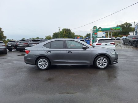 2024 Skoda Octavia - photo 2