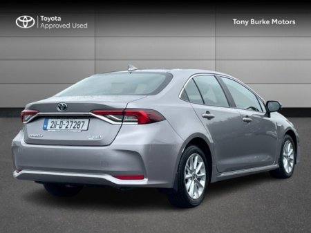 2021 Toyota Corolla - photo 2
