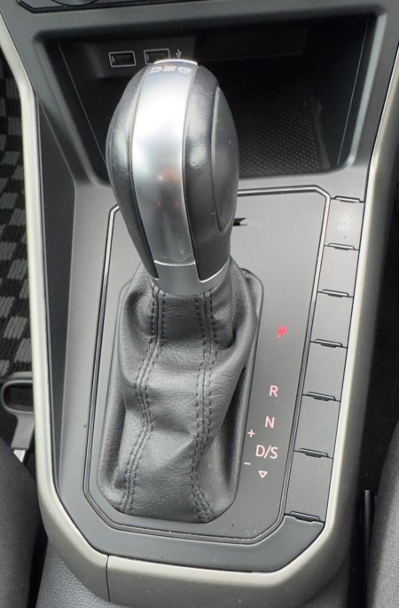 2019 Volkswagen Polo - photo 8