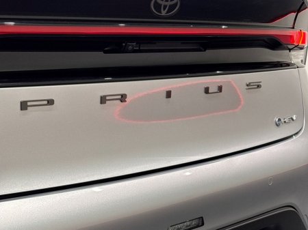 2024 Toyota Prius - photo 12