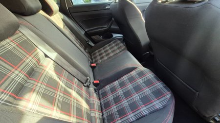 2020 Volkswagen Polo - photo 17