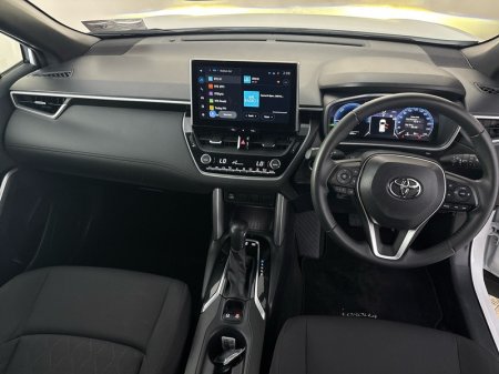 2024 Toyota Corolla Cross - photo 8