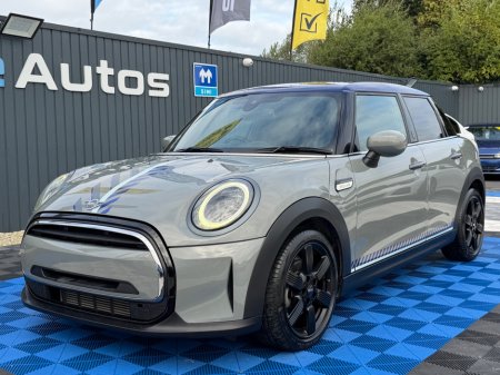 2022 Mini Cooper - photo 2