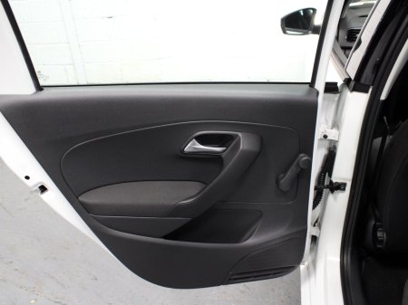 2017 Volkswagen Polo - photo 29