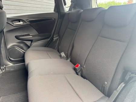 2016 Honda Fit - photo 11