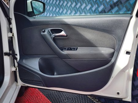 2011 Volkswagen Polo - photo 27