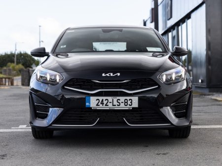 2024 Kia Ceed - photo 2