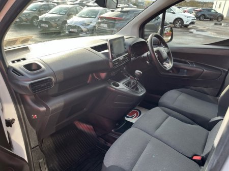 2023 Toyota Proace City - photo 6