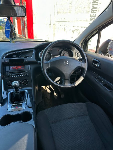 2011 Peugeot 3008 - photo 7