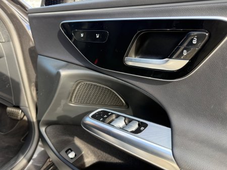 2024 Mercedes-Benz E-Class - photo 11