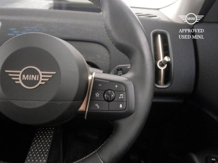 2025 Mini Countryman - photo 18