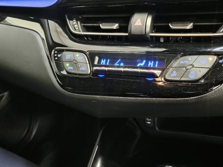 2018 Toyota C-HR - photo 16