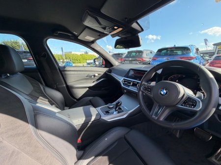 2021 BMW 3-Series - photo 17
