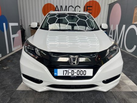 2017 Honda Vezel - photo 2