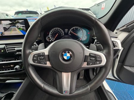 2018 BMW 5-Series - photo 31