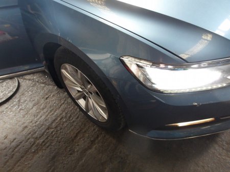 2017 Volkswagen Passat - photo 32